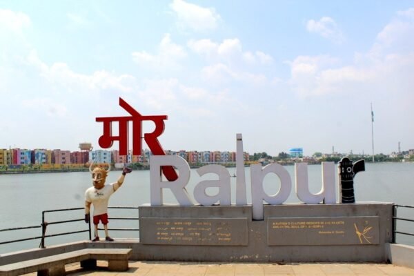Marine Drive Raipur – A Beautiful Place by Telibandha Lake Marine Drive Raipur