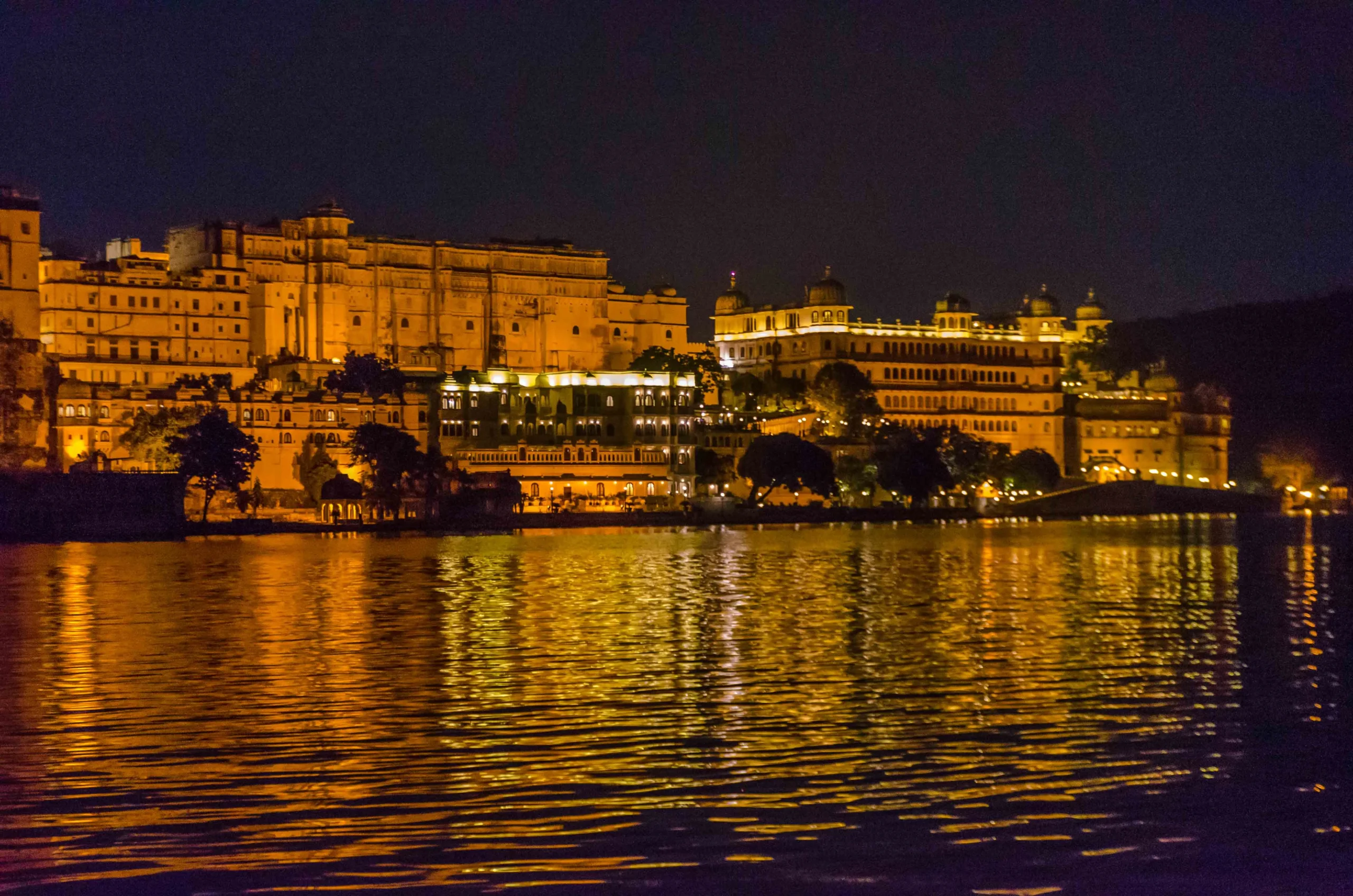 Night Places to Visit in Udaipur 