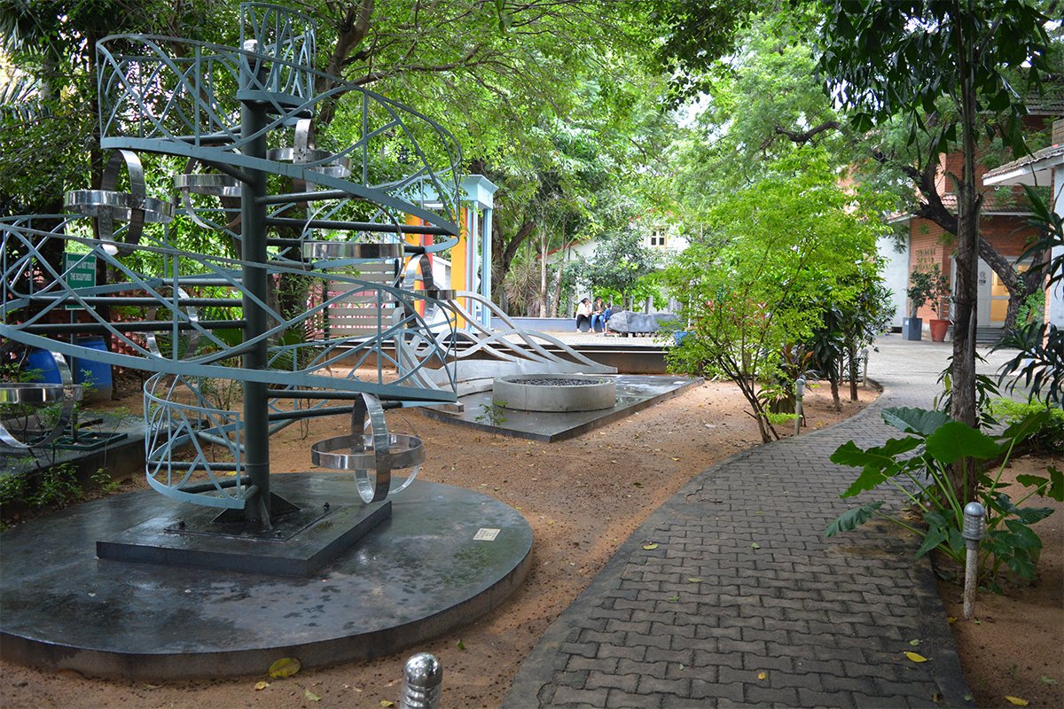 Cholamandal Artist's Village
